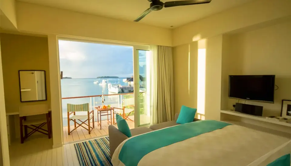 هتل هالیدی این ریزورت کاندوما مالدیو